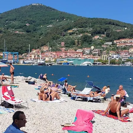 Con Posteggio Privato