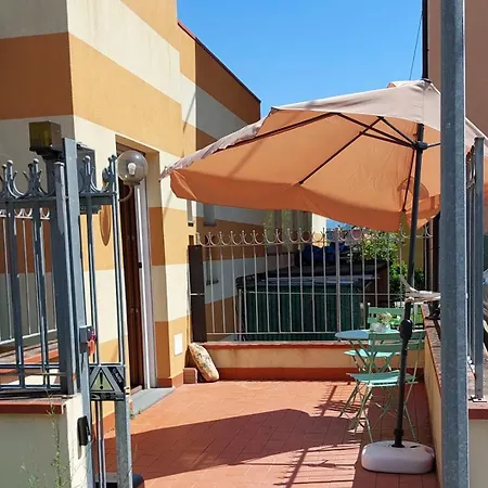 Con Posteggio Privato Nyaraló *