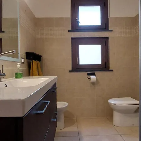 Con Posteggio Privato Holiday home *